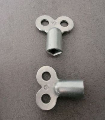 Entlüftungsschlüssel für Heizkörper 2er Set Mit Innenvierkant Zinkdruckguss 5 mm
