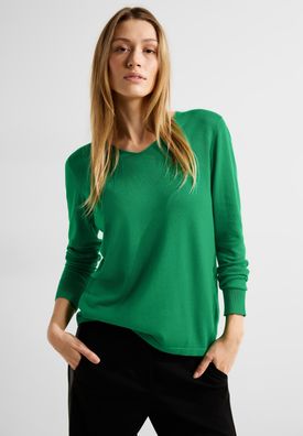 Cecil Feinstrick Pullover in Easy Green