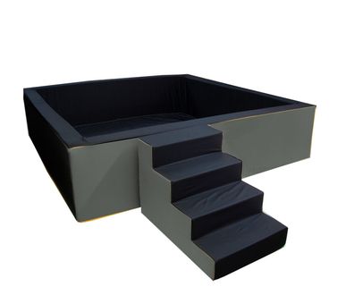 Golden Group Bällebad XXL mit Treppe 250x250x60cm - Schaumstoff Pool, Bälle, UE