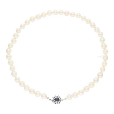 Perlenkette 750/000 (18 Karat) Weißgold mit Saphir und Brillanten, getragen 25322544