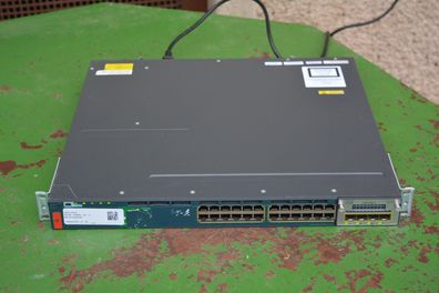 Cisco 24-Port Gigabit Switch WS-C3560X-24T-S mit 1x Netzteil und C3KX-NM-1G