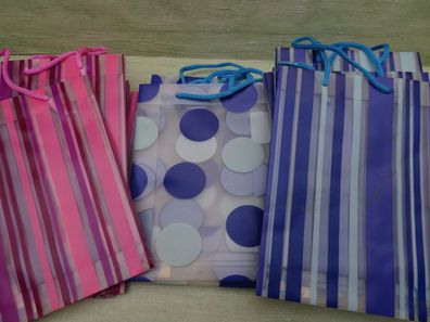 transparente stabile Geschenktüten Taschen Blau pink 21x 15x 5cm