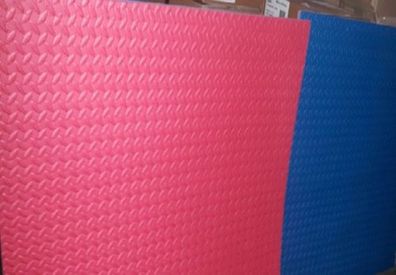 10 x Steckmatte Bodenmatte blau/ rot Matte 1m x 1m x 1,8cm Gymnastikmatte geprüft nac
