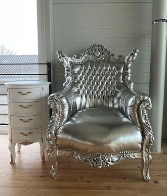Armchair French Louis Style in Silver Finish Settee Retro Baroque Rococo Style
