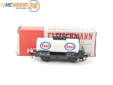 Fleischmann H0 5032 Güterwagen Kesselwagen "ESSO" 573 781 DB E595