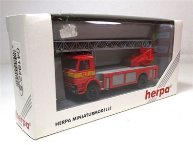 Modellauto H0 1/87 Herpa 4194 Scania Drehleiter FW Stockholm