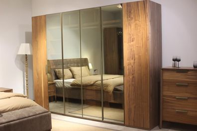 Schlafzimmer Design Möbel Kleiderschrank Luxus Holz Braun Schränke Neu
