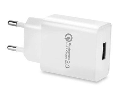 Cadorabo Quick Charge USB Netzteil in WEIß - 18W 5V / 3.0A Schnelllade Funktion ...