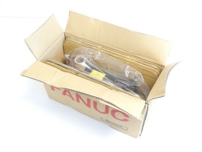 Fanuc A06B-0227-B400 AC Servo Motor SN: C066Y0430 - ungebraucht! -