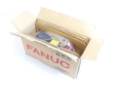 Fanuc A06B-0227-B400 AC Servo Motor SN: C066Y0390 - ungebraucht! -