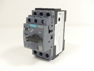 Siemens 3RV2021-4NA10 Leistungsschalter mit Siemens 3RV2901-1D Hilfsschalter
