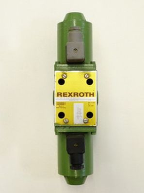 Rexroth 4 WE 10 C10/ OFLG24NZ4 Ventil 468466/8 Spulenspannung 24 V DC = ungebrauc