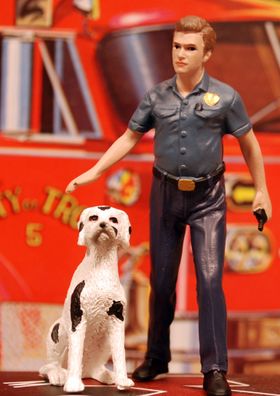 76420 American Diorama Firefighters Fire Dog Training Feuerwehr Polizei 1:24