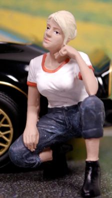 38337 American Diorama Car Girls in Tees Michelle 1:24 neu 2020