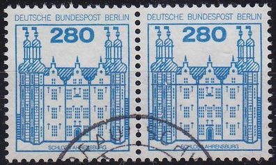 Germany BERLIN [1982] MiNr 0676 2er ( O/ used ) Burgen Schlösser