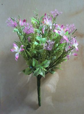 Blütenbusch 29 cm hoch, Lavendel/ Rosé, Blumenstrauß