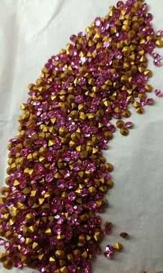 Swarovski® Chaton Vintage Rose Gold Foiled PP27