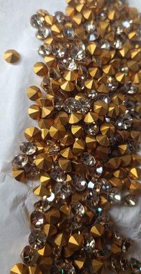 Swarovski® Chaton Vintage Ceylon Topaz Gold Foiled SS20
