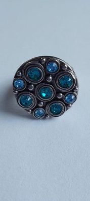 9961 Vintage Ring made with Swarovski Kristallen 20mm