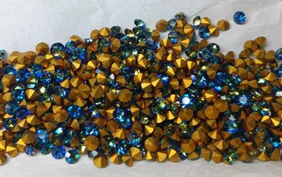 Swarovski® Chaton Vintage Bermuda Blue Gold Foiled SS19