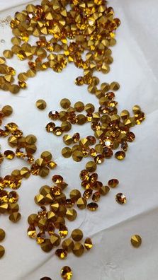 Swarovski® Chaton Vintage Topaz Gold Foiled SS21