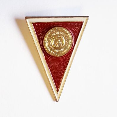 NVA Absolventenabzeichen für Offiziere BartelNr. 477 a und 477 b