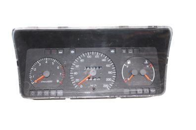Tachometer Tacho Instrument Anzeige Benzin 466635 293702km Volvo 440 Kombi 88-96