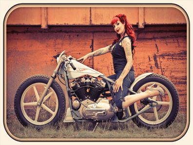 Blechschild 30x40 cm - Motorrad Biker Girl Frau Pin up