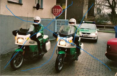 Foto Polizei Essen Streifenwagen Vectra Motorrad BMW 2005