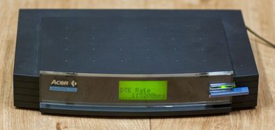 Acer T50 ISDN Telefonanlage / AIT-334S / mit Netzteil / voll funktionsfähig