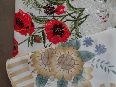 alte Tischdecken Klatschmohn Sonnenblumen