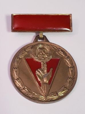 DDR Medaille Komitee der antifaschistischen Widerstandskämpfer