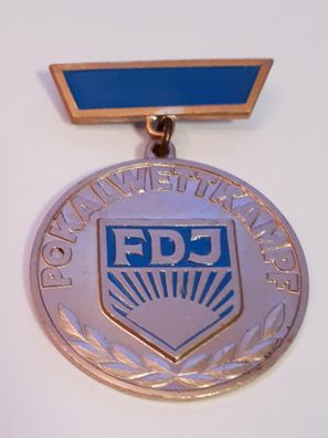 DDR Pokalabzeichen des Zentralrats der FDJ
