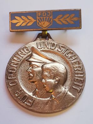 DDR FDJ Medaille Für Ordnung und Sicherheit