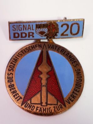 DDR Abzeichen Signal DDR 20 Bereit und fähig zur Verteidigung des soz. Vaterlandes