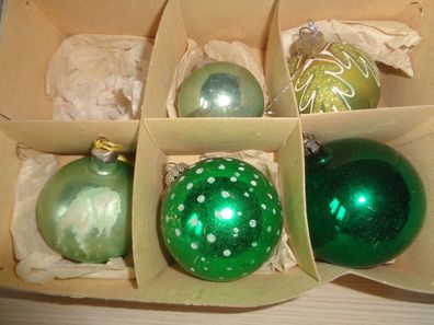 Baumbehang, Weihnachtskugeln, Christbaumkugeln -5 grüne Kugeln -verschiedene Größen