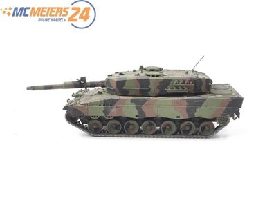 Roco minitanks H0 819 Militärfahrzeug schwerer Kampfpanzer Leopard 2A4 tarn 1:87