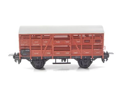 Trix Express H0 3421 gedeckter Güterwagen Verschlagwagen Viehwagen 330 005 DB