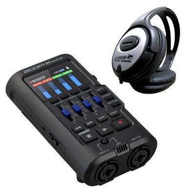 Zoom R4 MultiTrak Audio-Recorder mit Kopfhörer