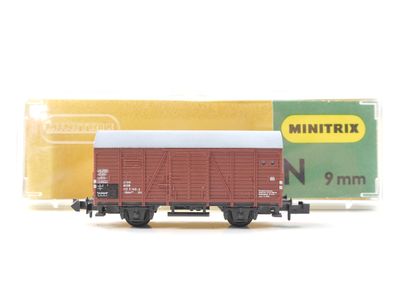 Minitrix N 3534 gedeckter Güterwagen 112 3 140-2 Gklm191 DB