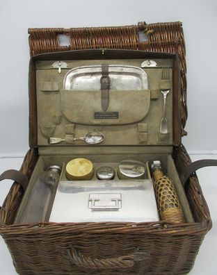 antiker Picknickkoffer / England um 1885 / Lunchbox / outdoor / Oldtimer / Luxus