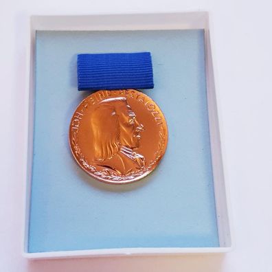 DDR Medaille Johann Heinrich Pestalozzi