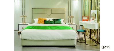 Luxus Schlafzimmer Bett Polster Design Doppel Hotel Betten Lederbett 180x200cm