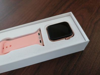 Apple Smartwatch Series 5 > GPS (40mm) in Gold / mit Sportarmband in Rosa