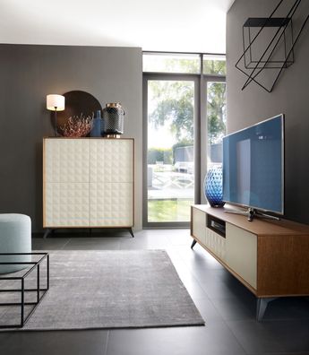 Set Moderne Wohnwand Kommode RTV Wohnzimmer Stil Wohnwände Anrichte Design Möbel