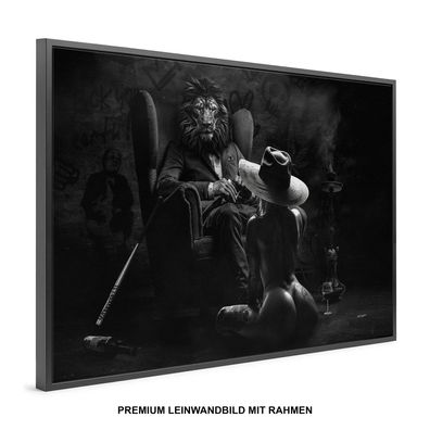 Unbekleidete Frau vor dem Löwen vulgär und erotisch Wandbild Leinwand-Bild mit Rahmen