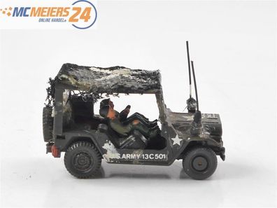 Roco Minitanks H0 142 Militärfahrzeug Willys Jeep M 38 gesupert 1:87