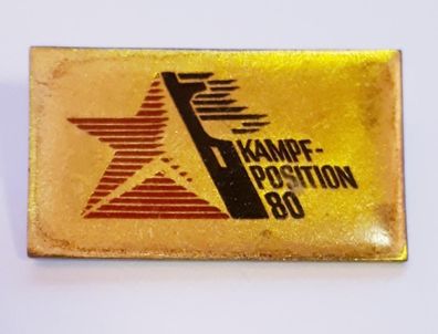 DDR Abzeichen Kampfposition 80