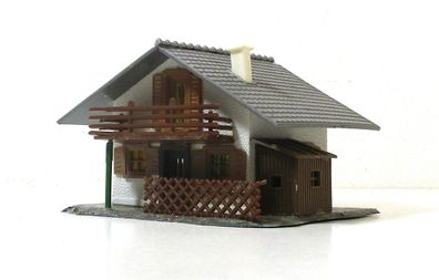 Spur H0 Fertigmodell (8) Siedlungshaus/ Wohnhaus (H0-218D)