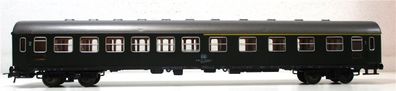Roco H0 4295 Personenwagen 1./2. KL 51 80 31-70 048-8 DB (2144g)